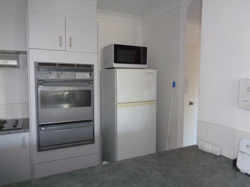 609 / 70 Remembrance Drive, Surfers Paradise QLD 4217