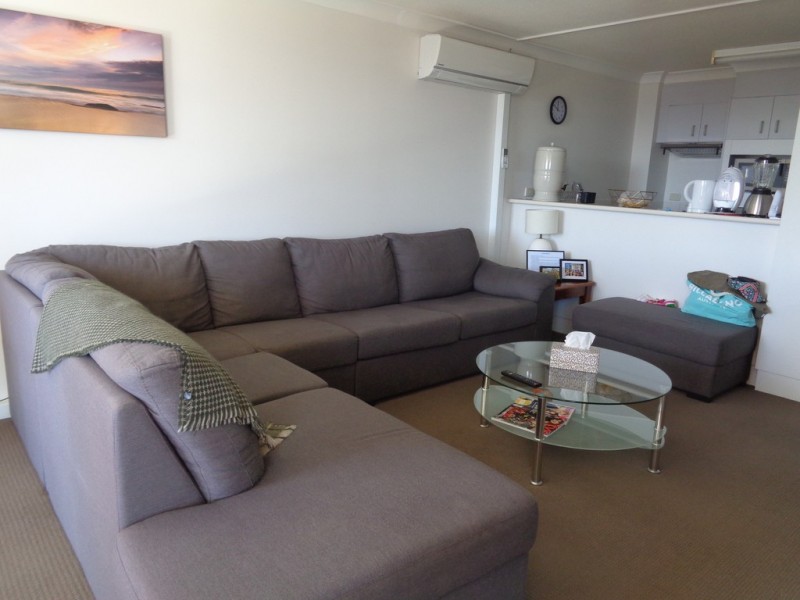 1402 / 70 Remembrance Drive, Surfers Paradise QLD 4217