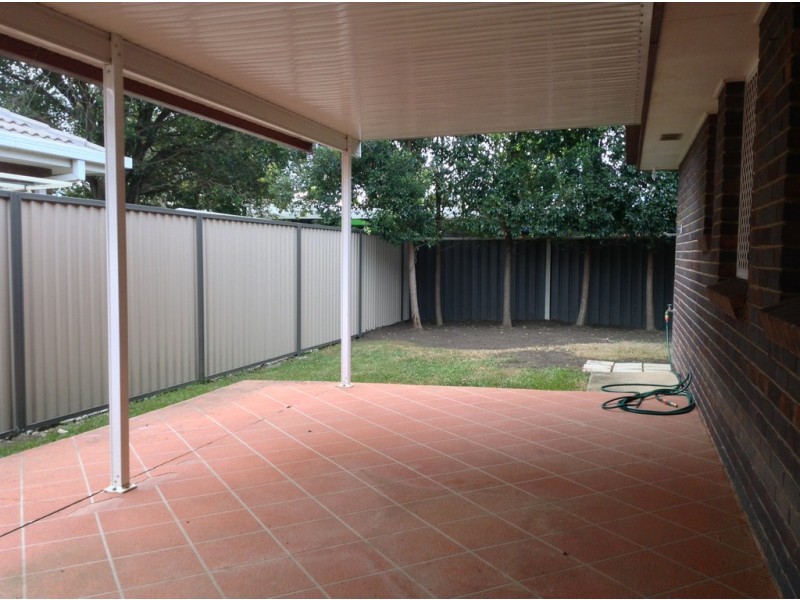 15 Buttercup Close, Meadowbrook QLD 4131