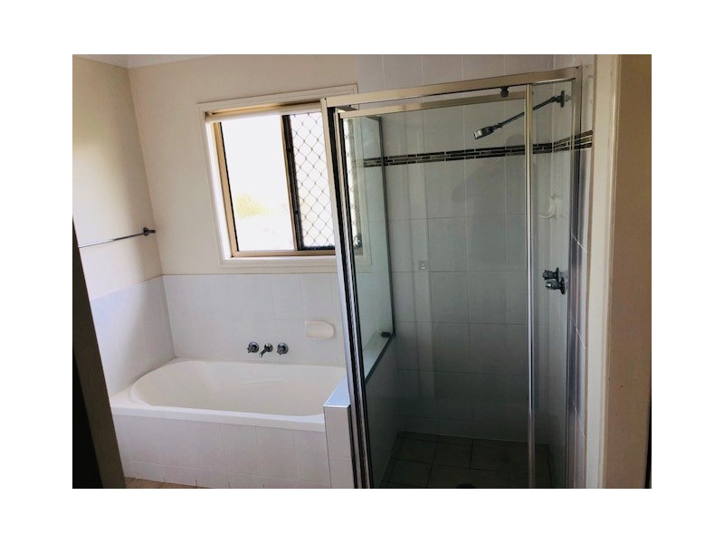 25/21 Usher Avenue, Labrador QLD 4215