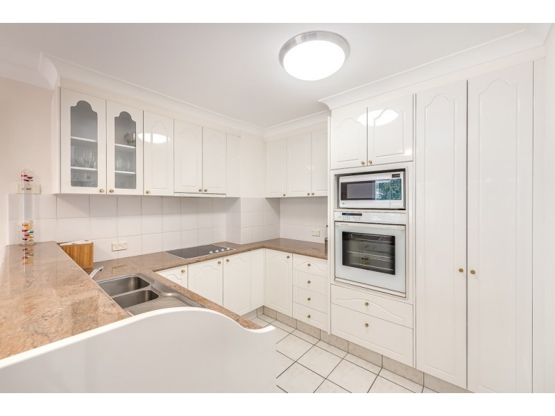 100 Cotlew St. East, Southport QLD 4215