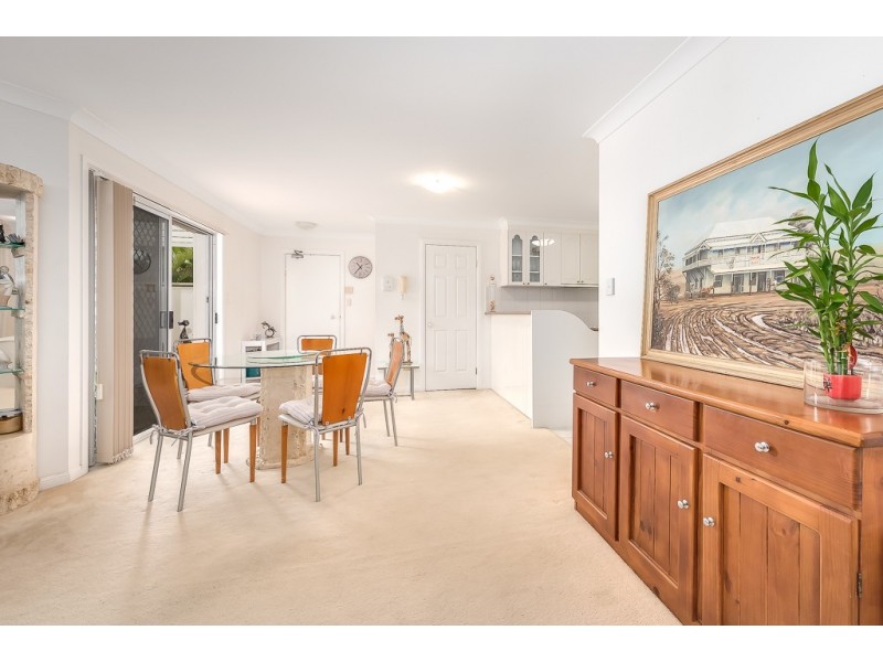 100 Cotlew St. East, Southport QLD 4215
