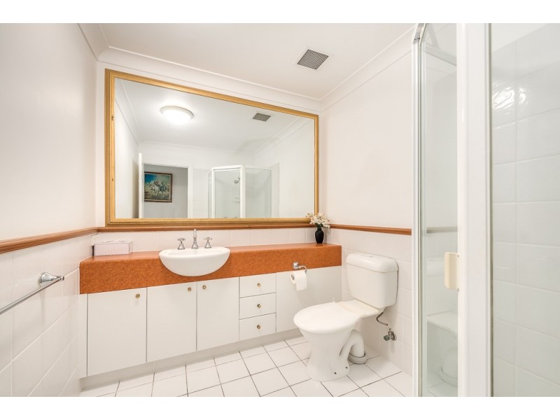 100 Cotlew St. East, Southport QLD 4215