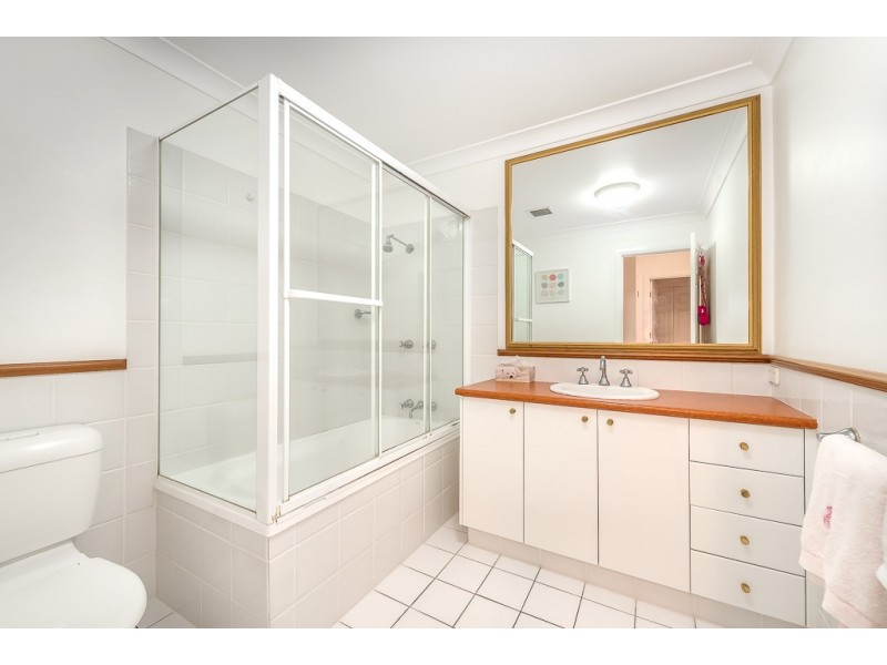 100 Cotlew St. East, Southport QLD 4215