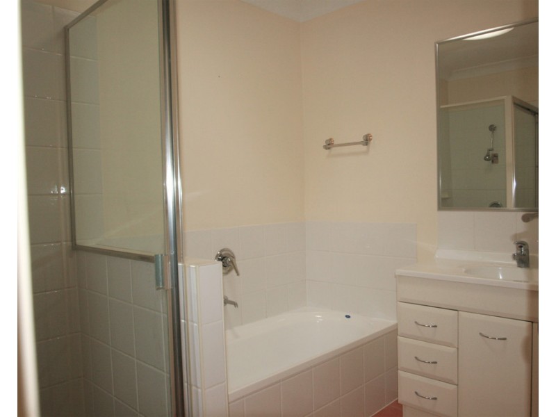 54 SHORT ST, Boronia Heights QLD 4124