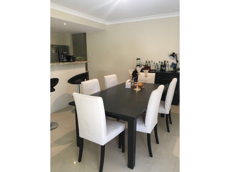 8 Liz Place, Sunnybank Hills QLD 4109