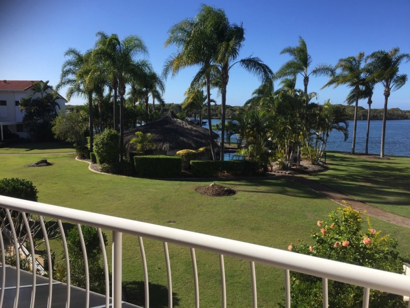 Hope Island QLD 4212