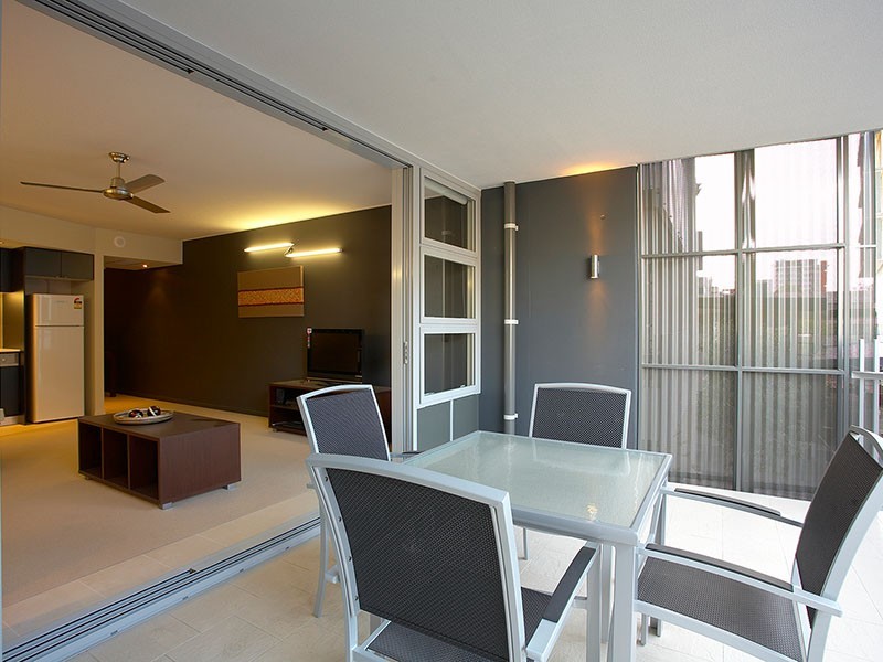 24 Cordelia St, South Brisbane QLD 4101