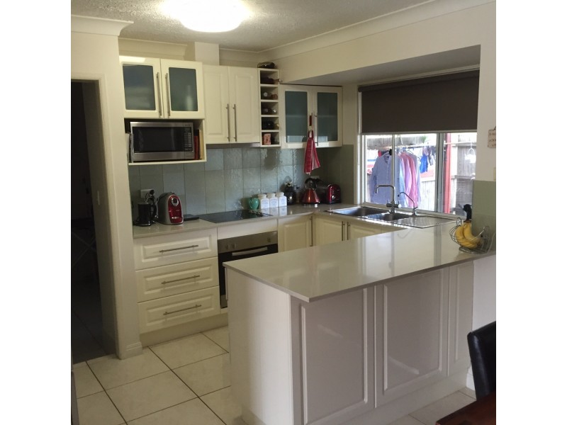 30/20 St Kevins Ave, Benowa QLD 4217