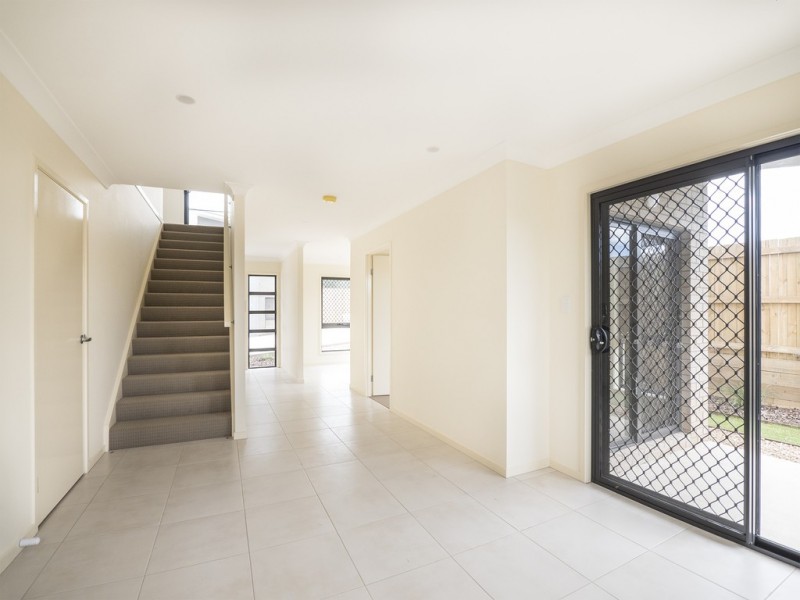 165 Ann St, Kallangur QLD 4503