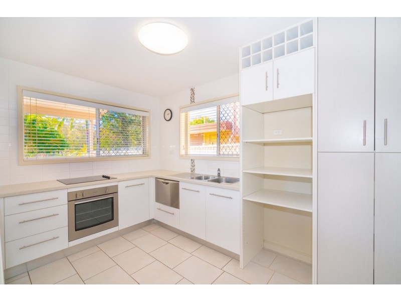 28 Dandar Drive, Southport QLD 4215