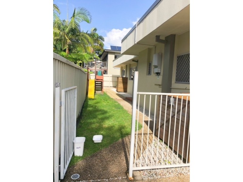 28 Dandar Drive, Southport QLD 4215