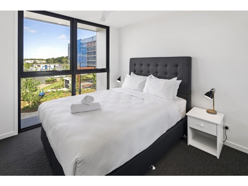 Hope Island QLD 4212