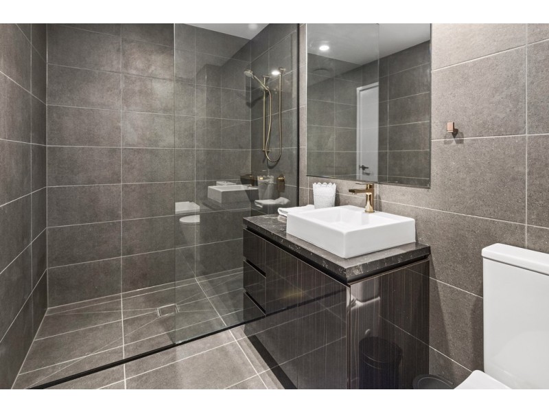 Hope Island QLD 4212