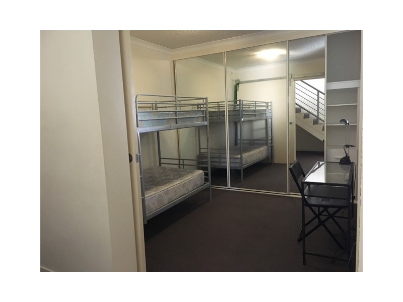 S15 8 Cordelia Street, South Brisbane QLD 4101