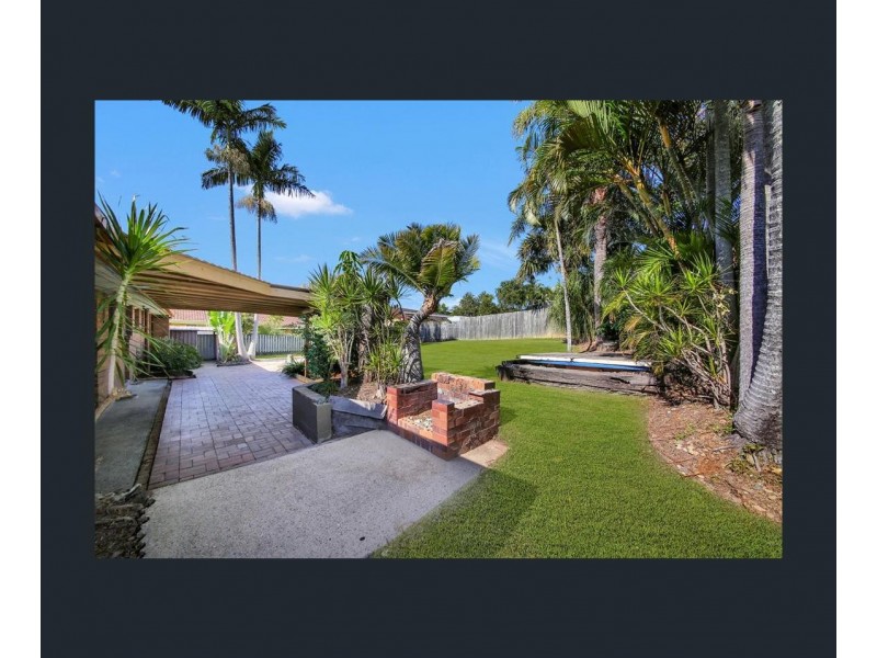 4 Numeralla Avenue, Ashmore QLD 4214