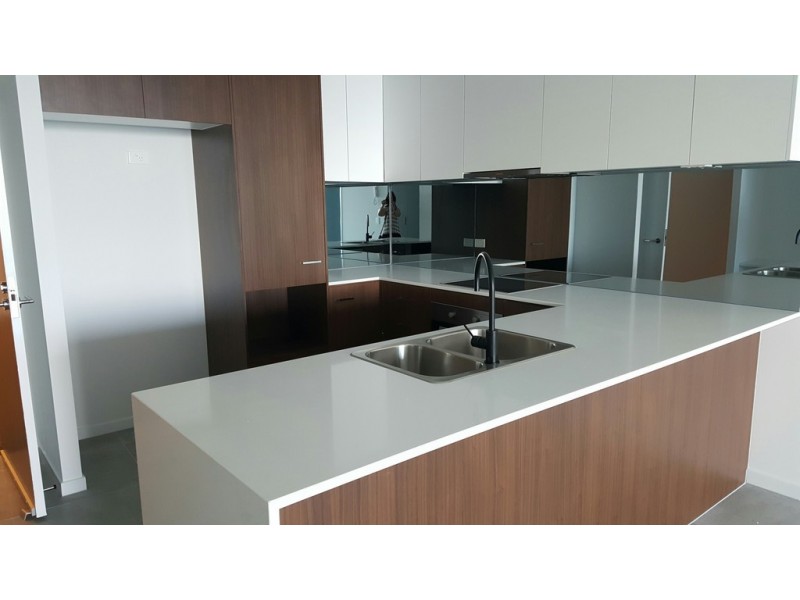 397 Christine Avenue, Varsity Lakes QLD 4227