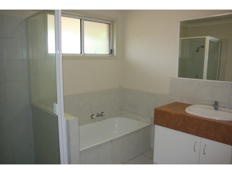 unit 93/33-67 Edmund Rice Drive, Southport QLD 4215