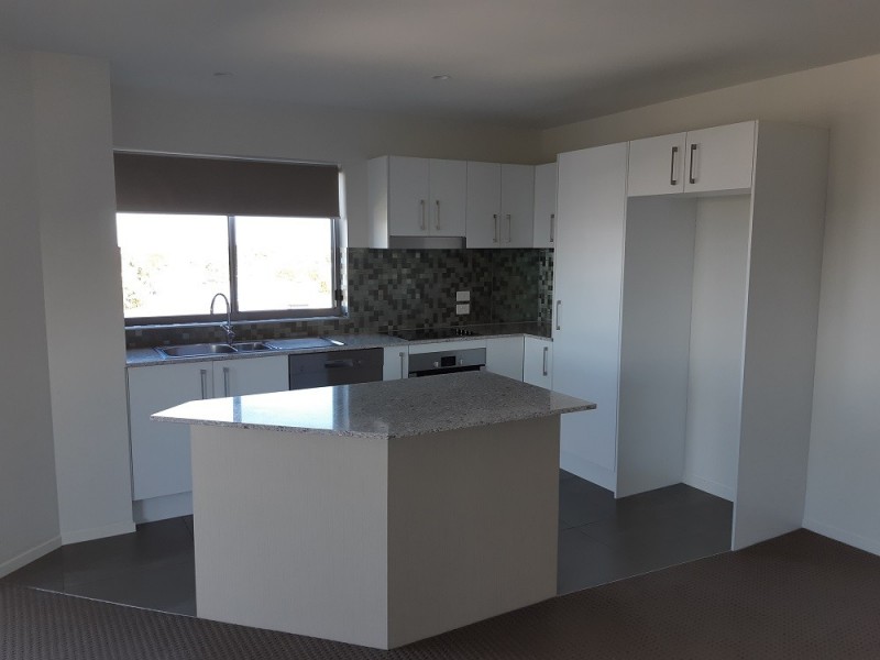 41/46 Regatta Blvd, Birtinya QLD 4575