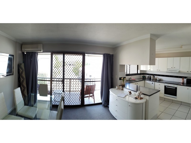 111 Markeri Street, Mermaid Waters QLD 4218