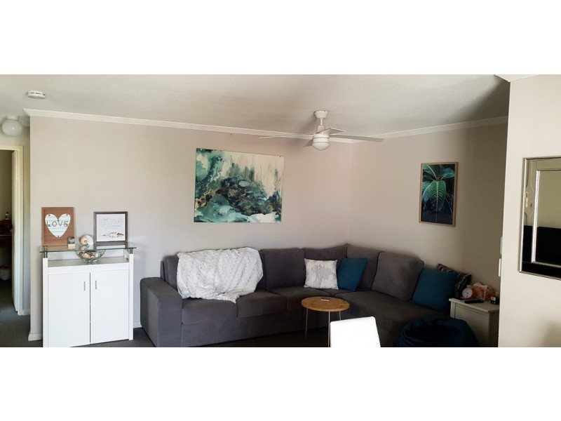 111 Markeri Street, Mermaid Waters QLD 4218