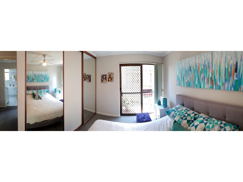 111 Markeri Street, Mermaid Waters QLD 4218