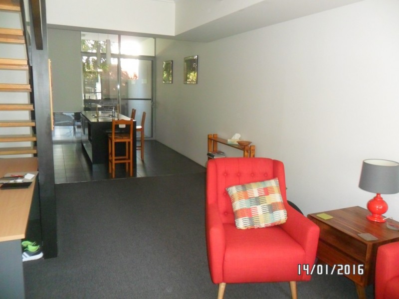 10/20 Anthony St, West End QLD 4101