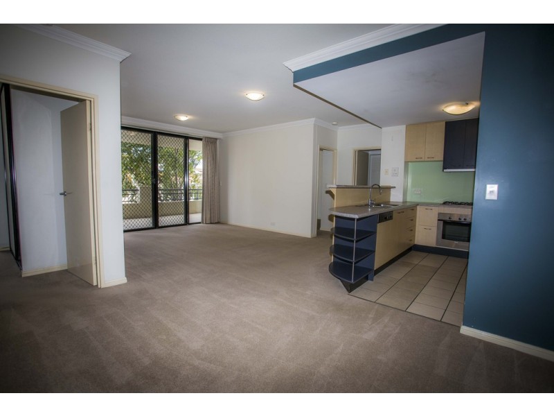 4/30 Mollison Street, South Brisbane QLD 4101