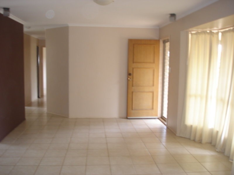 22 Melnik Street, Loganlea QLD 4131