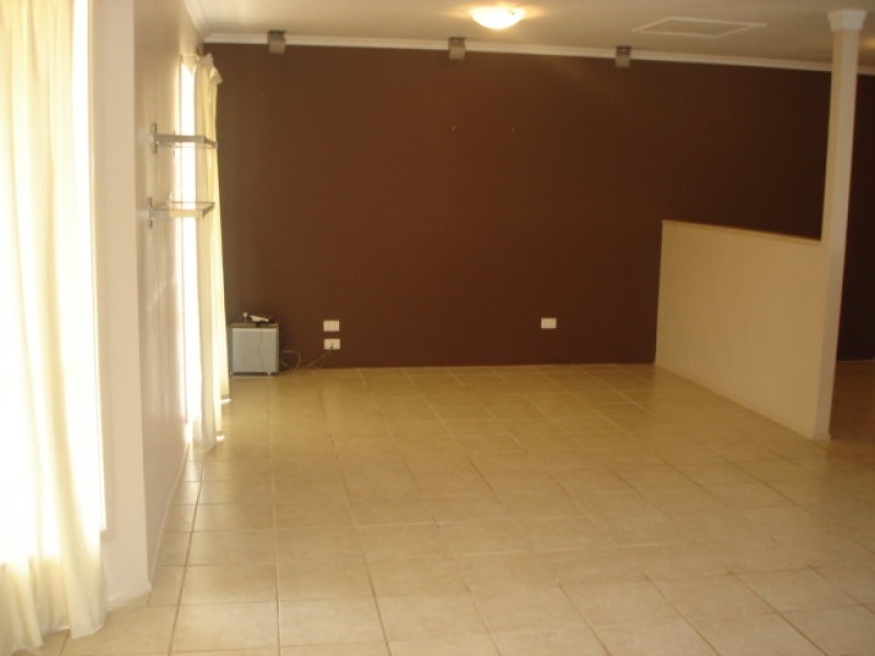 22 Melnik Street, Loganlea QLD 4131