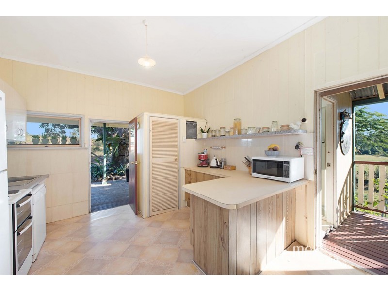 Armstrong Creek QLD 4520