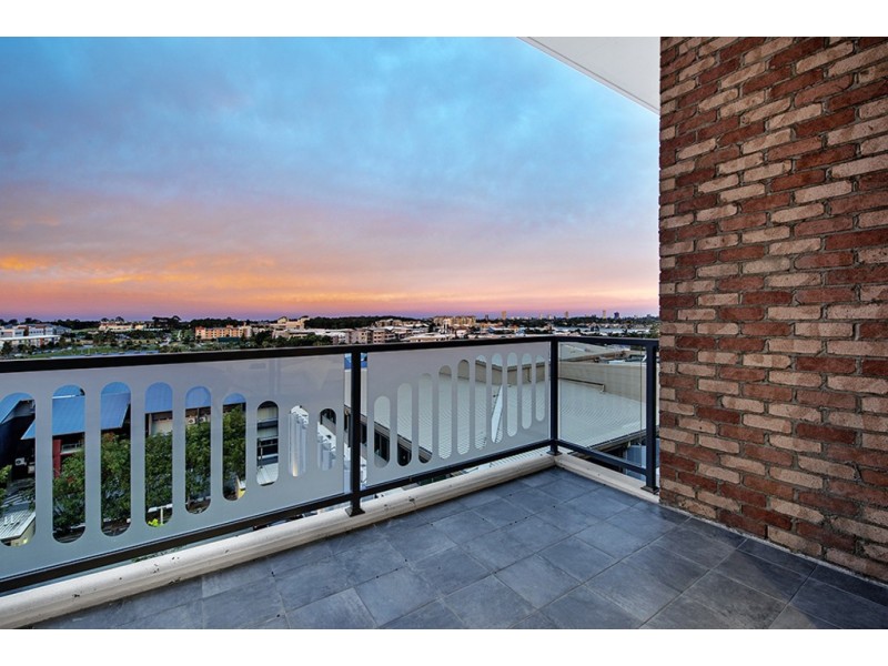 514/190 Varsity Parade, Varsity Lakes QLD 4227