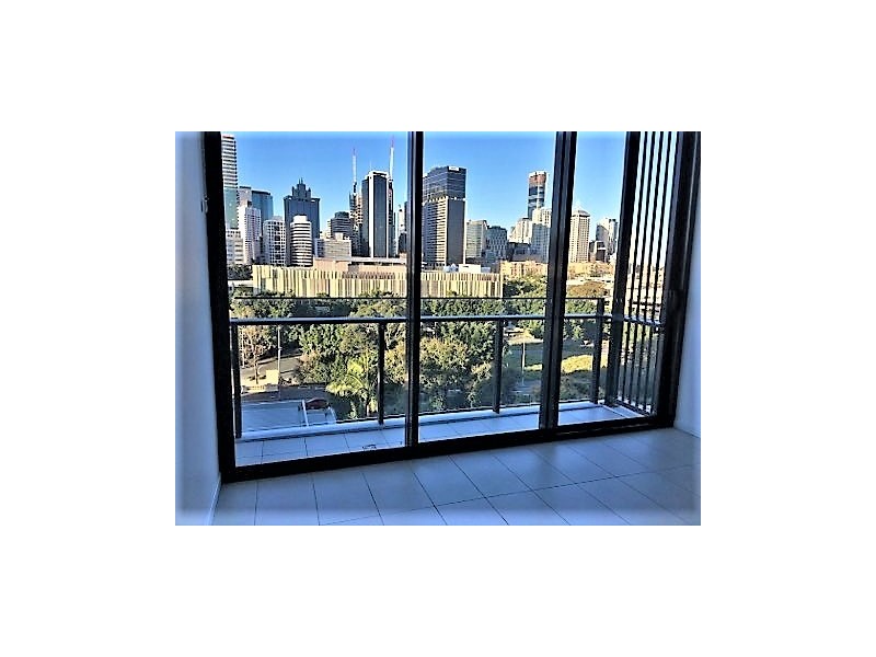 C05 19 Hope Street, South Brisbane QLD 4101