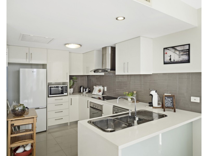 403/87 MARINE PARADE, Redcliffe QLD 4020