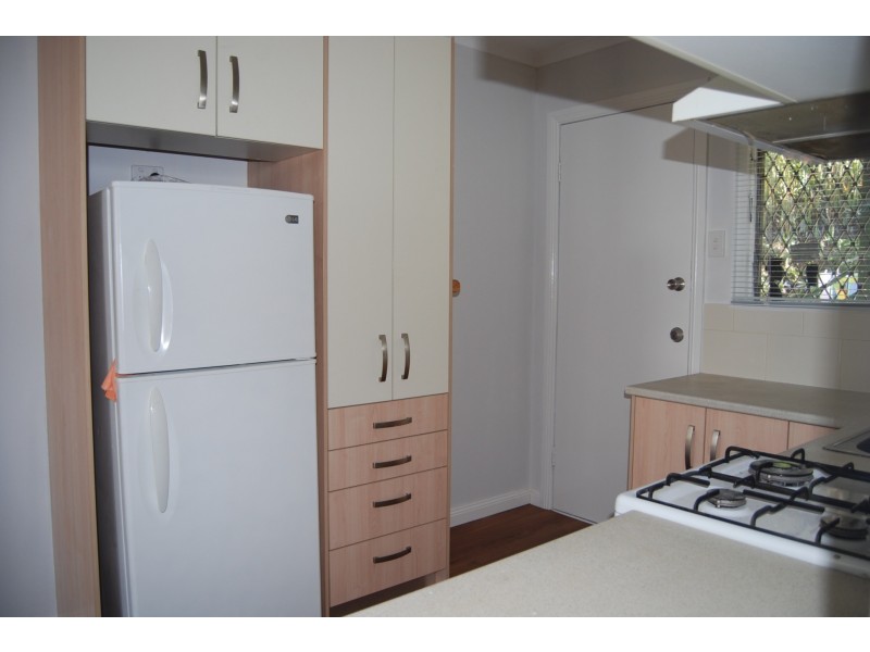 25 Sir Fred Schonell Dr, St Lucia QLD 4067