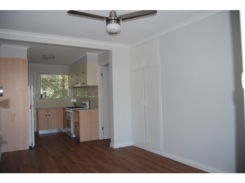 25 Sir Fred Schonell Dr, St Lucia QLD 4067