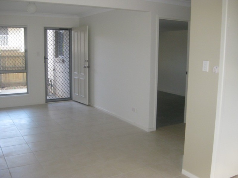 15/30 Carmarthen circuit, Pacific Pines QLD 4211