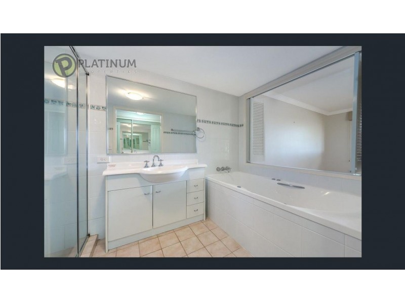 13/82 Limetree Parade, Runaway Bay QLD 4216