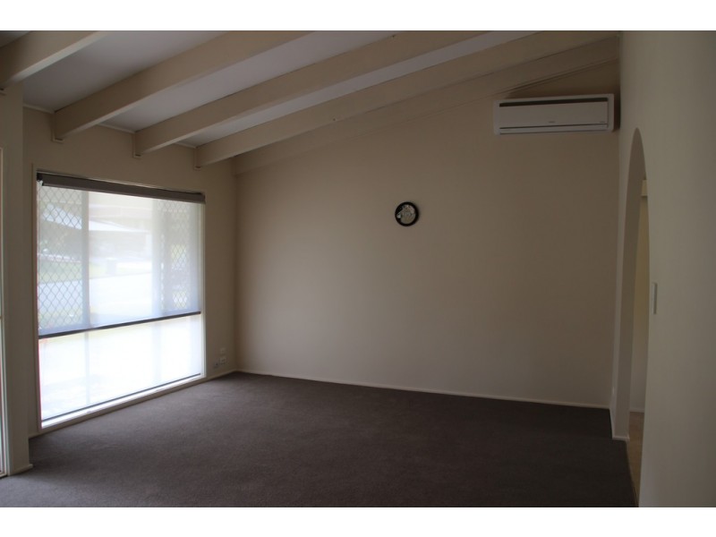 24 Lowanna Street, Ashmore QLD 4214