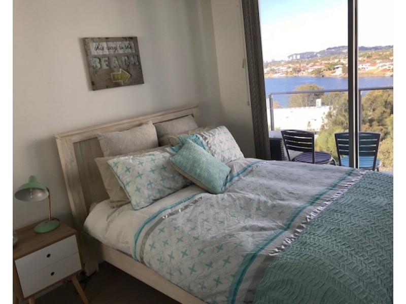 172/33 Lakefront Crescent, Varsity Lakes QLD 4227