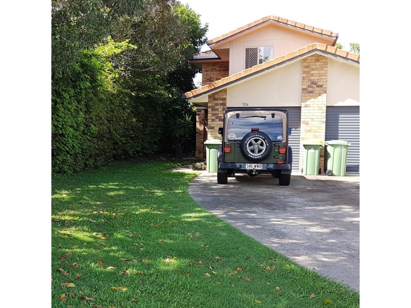 Flatmates @ 11 WATERFORD COURT, Bundall QLD 4217