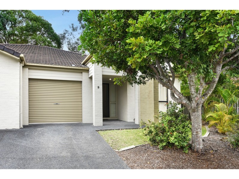 9/590 Pine Ridge Road, Coombabah QLD 4216