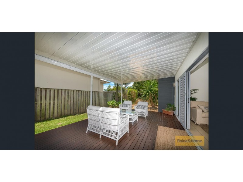 33 Mellum Crt, Pacific Pines QLD 4211