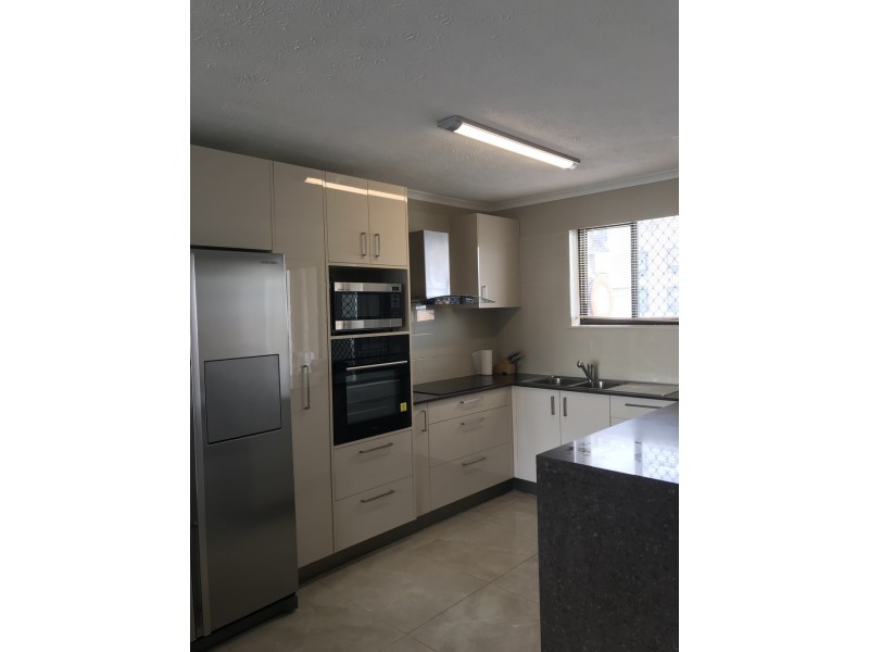 702/40 Surf Parade, Broadbeach QLD 4218