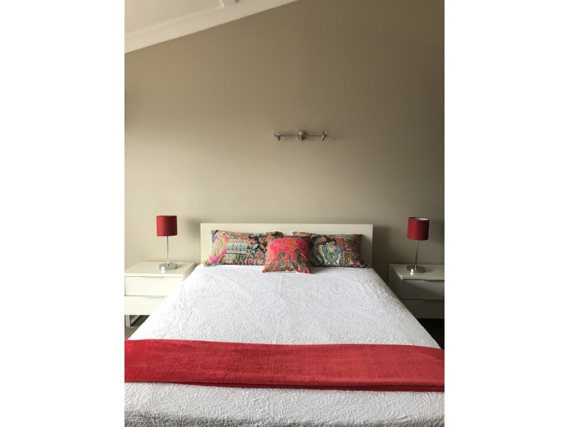 702/40 Surf Parade, Broadbeach QLD 4218