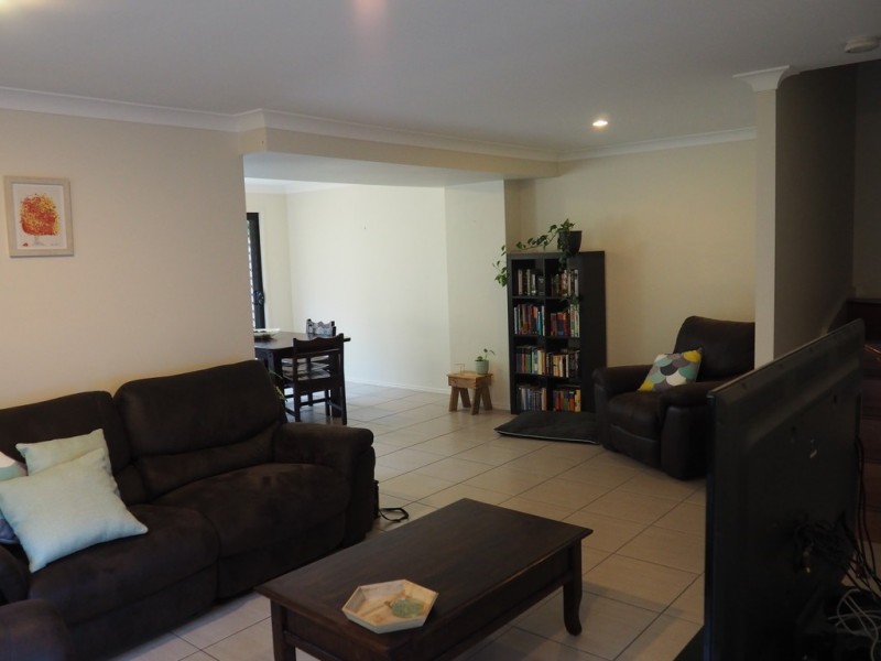 583 Wondall Rd, Tingalpa QLD 4173