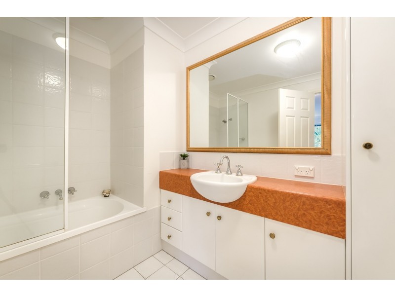 100 Cotlew St. East, Southport QLD 4215