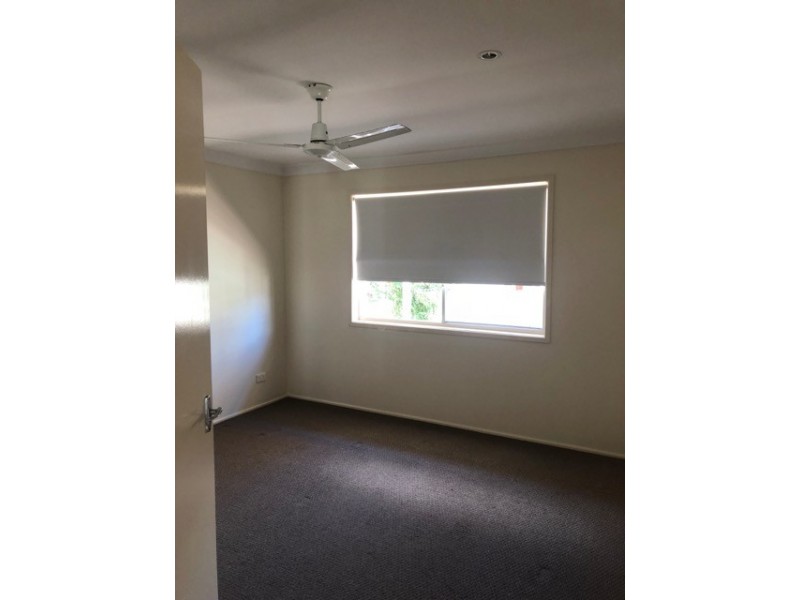 13 Sutherland St, Dicky Beach QLD 4551