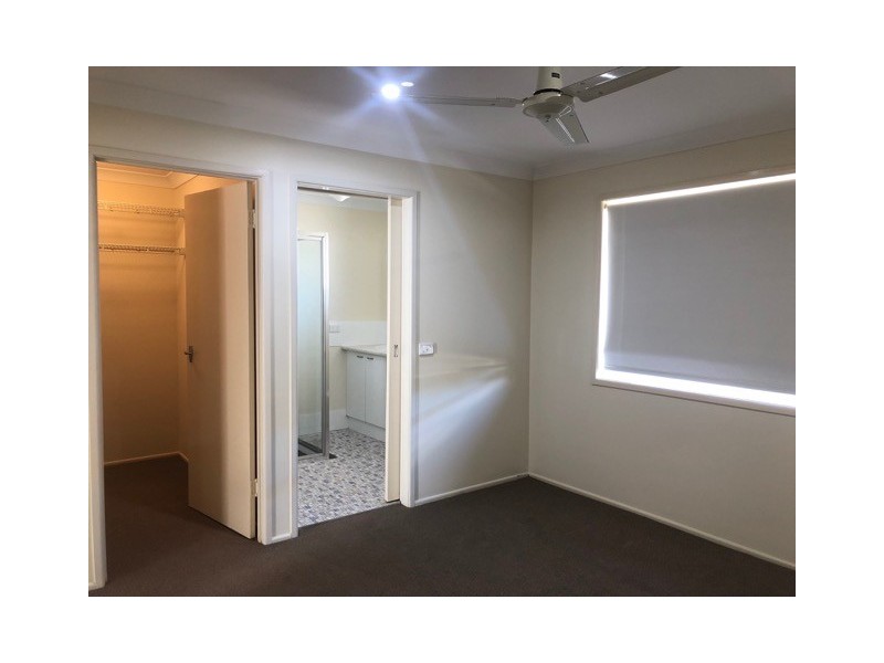 13 Sutherland St, Dicky Beach QLD 4551