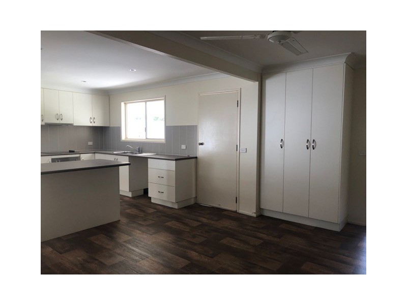 13 Sutherland St, Dicky Beach QLD 4551